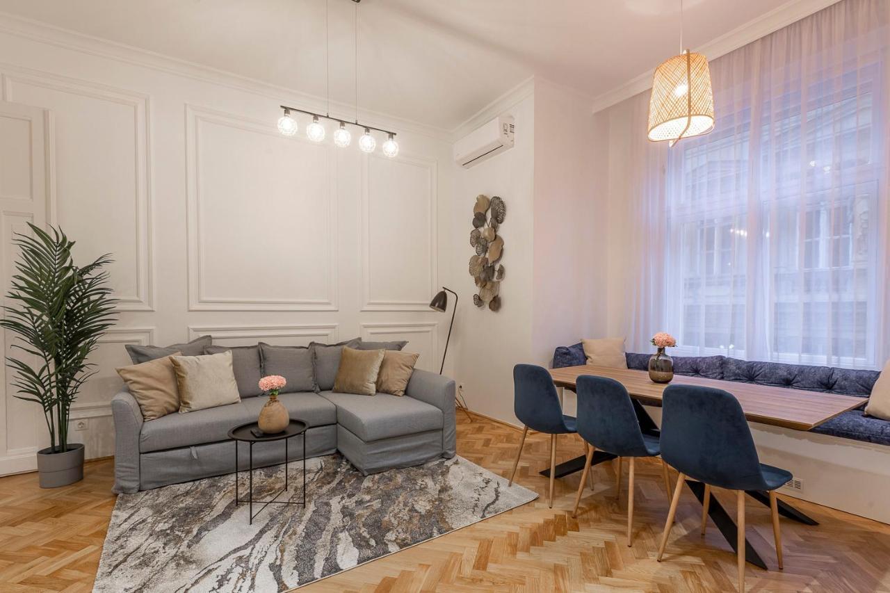 Glamorous Modern Apartment In The Hearth Of بودابست المظهر الخارجي الصورة