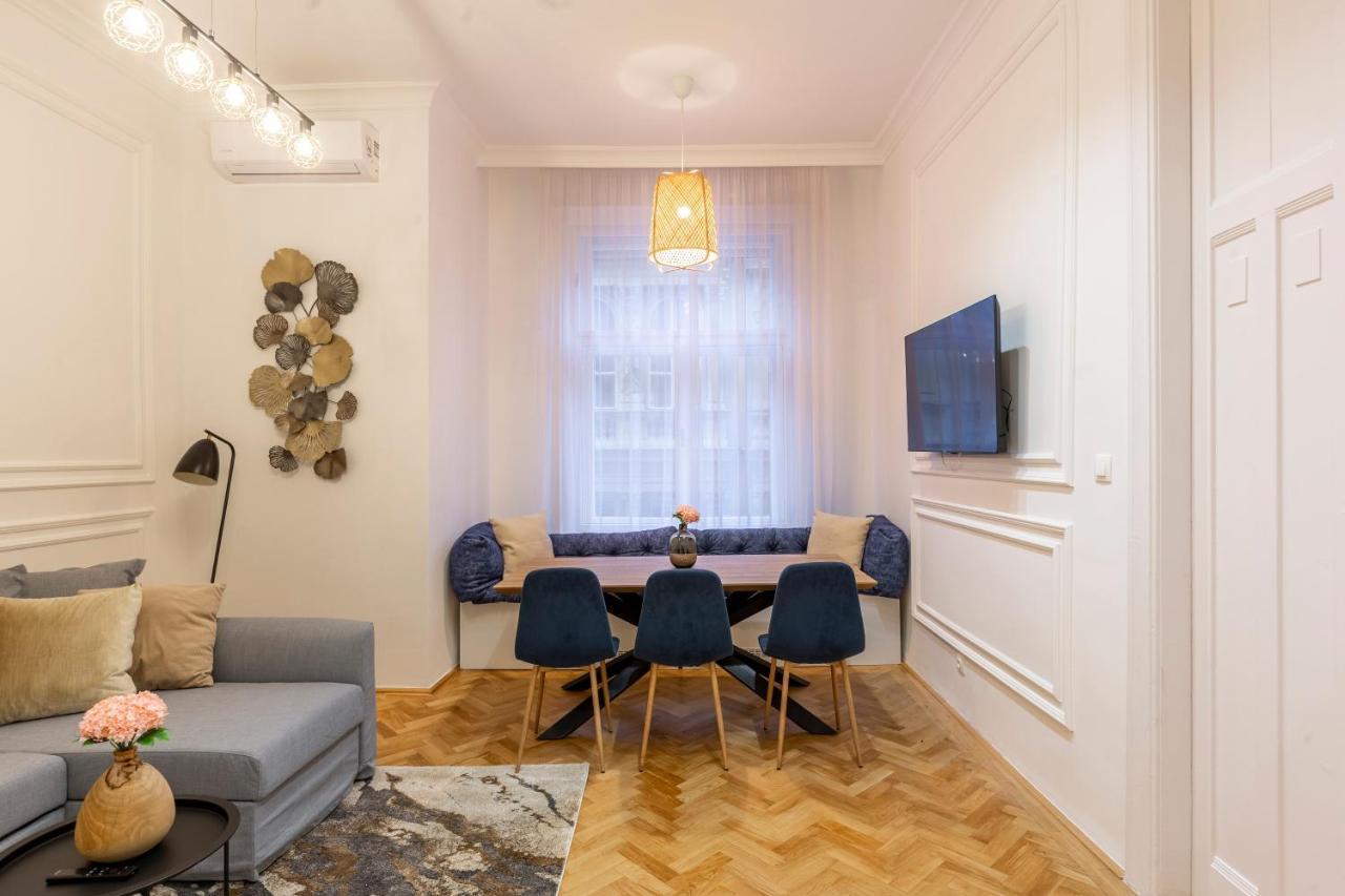Glamorous Modern Apartment In The Hearth Of بودابست المظهر الخارجي الصورة